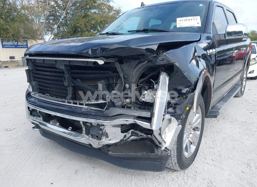 Photo 6 of 2019 Ford F-150 LARIAT (VIN 1FTEW1E58KFB00989)