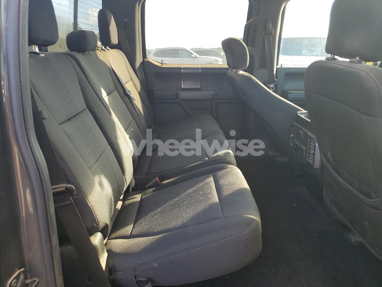 Photo 10 of 2019 FORD F150 SUPERCREW (VIN 1FTEW1E58KFD42522)