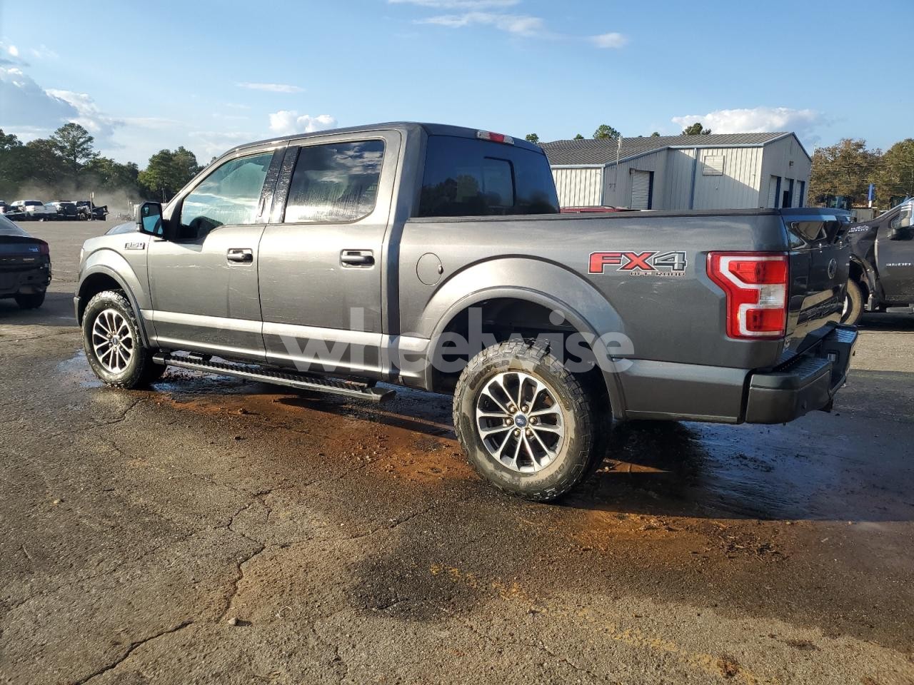 Photo 2 of 2019 FORD F150 SUPERCREW (VIN 1FTEW1E58KFD42522)