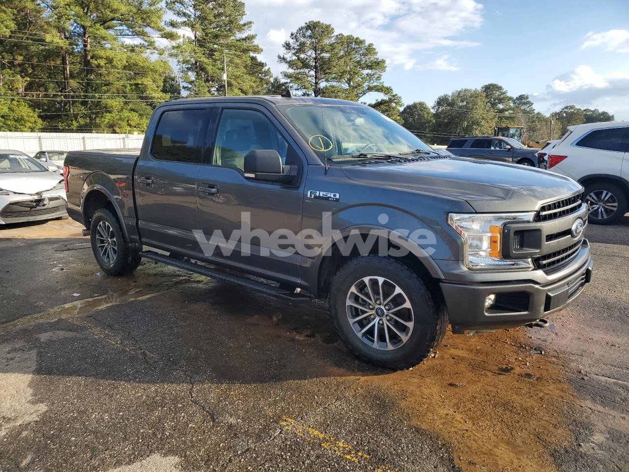 Photo 4 of 2019 FORD F150 SUPERCREW (VIN 1FTEW1E58KFD42522)