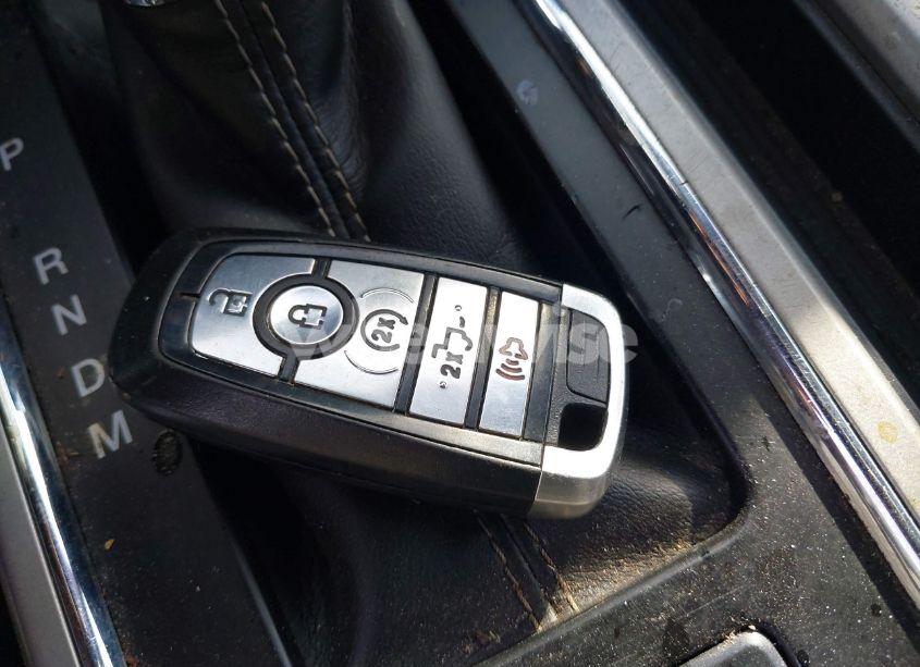 Photo 11 of 2019 Ford F-150 LARIAT (VIN 1FTEW1E58KKC18242)