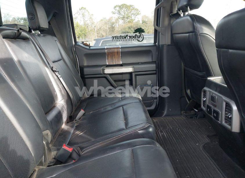 Photo 8 of 2019 Ford F-150 LARIAT (VIN 1FTEW1E58KKC18242)