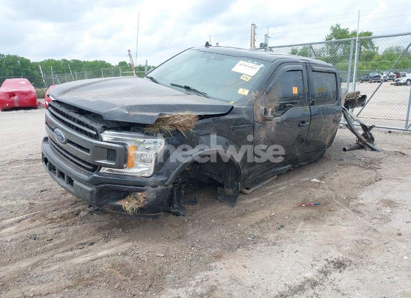 Photo 2 of 2020 Ford F-150 XLT (VIN 1FTEW1E58LFA01235)