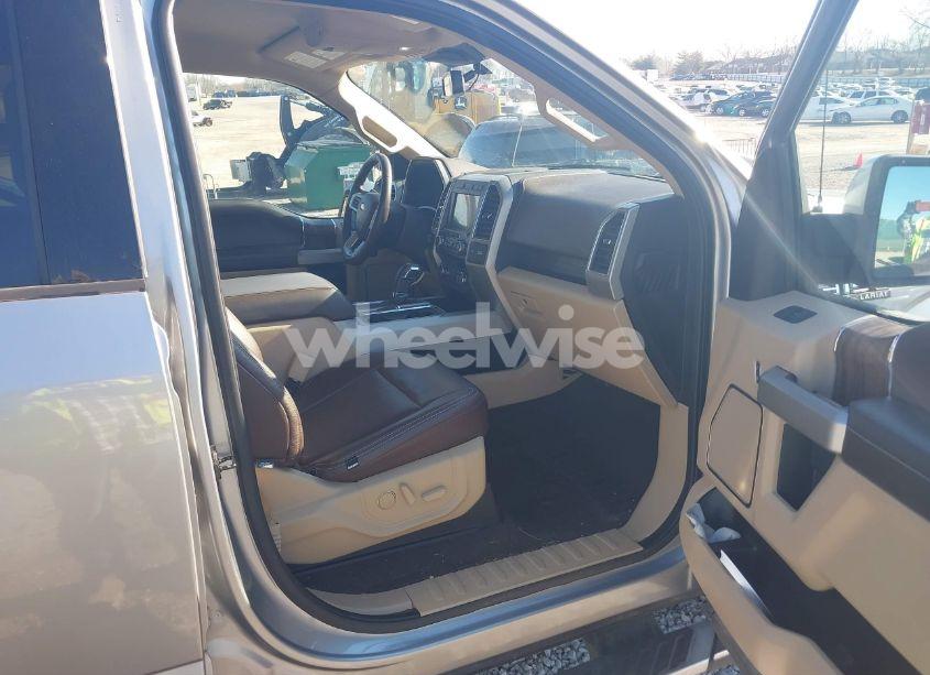 Photo 5 of 2020 Ford F-150 LARIAT (VIN 1FTEW1E58LFA96802)