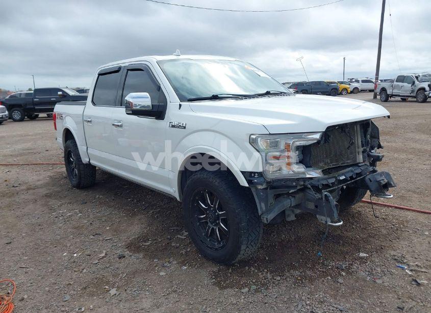 2020 Ford F-150 PLATINUM (VIN 1FTEW1E58LFB33704) main photo