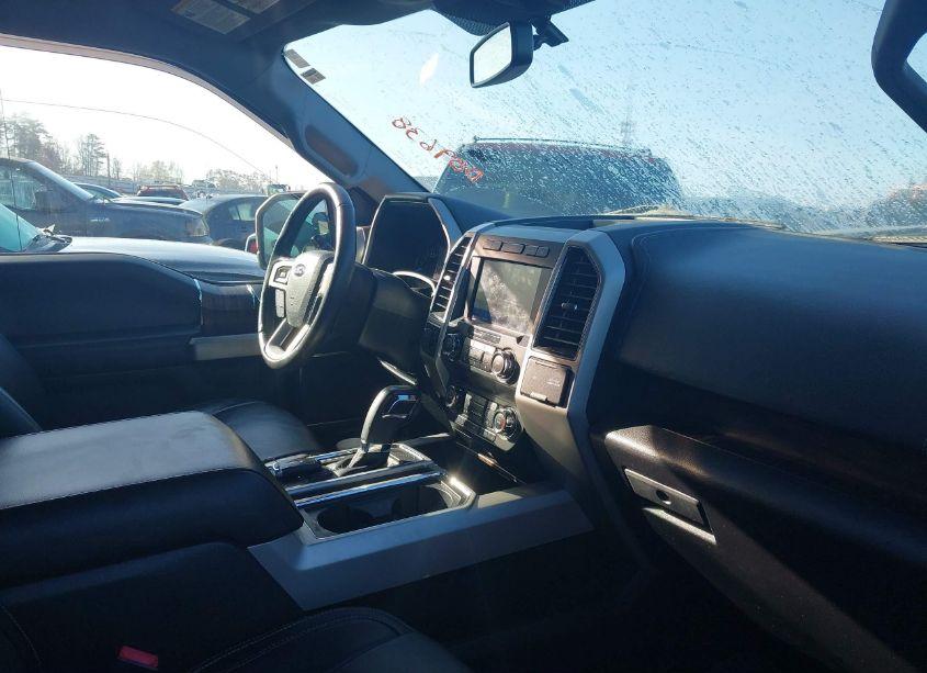 Photo 5 of 2020 Ford F-150 LARIAT (VIN 1FTEW1E58LKD89638)