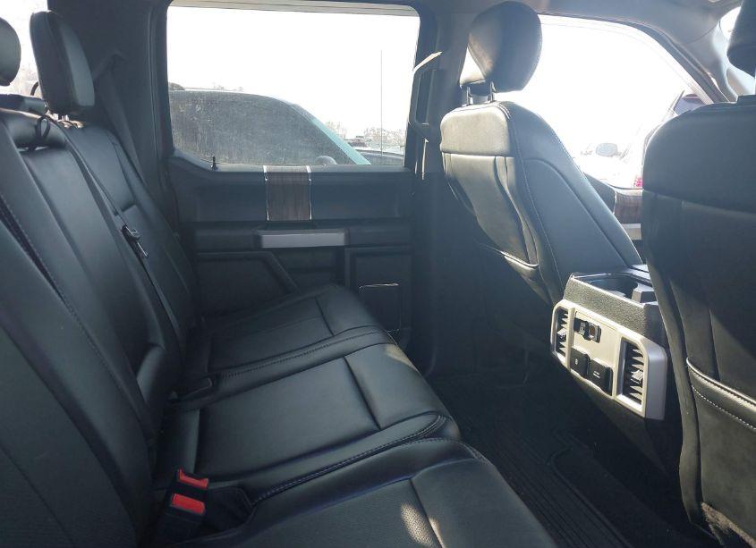 Photo 8 of 2020 Ford F-150 LARIAT (VIN 1FTEW1E58LKD89638)