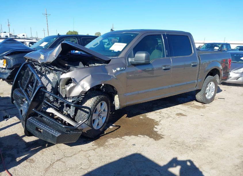Photo 2 of 2020 Ford F-150 XLT (VIN 1FTEW1E58LKF46584)