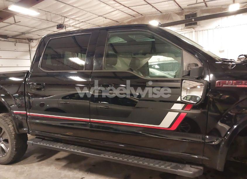 Photo 14 of 2018 Ford F-150 LARIAT (VIN 1FTEW1E59JFB23213)