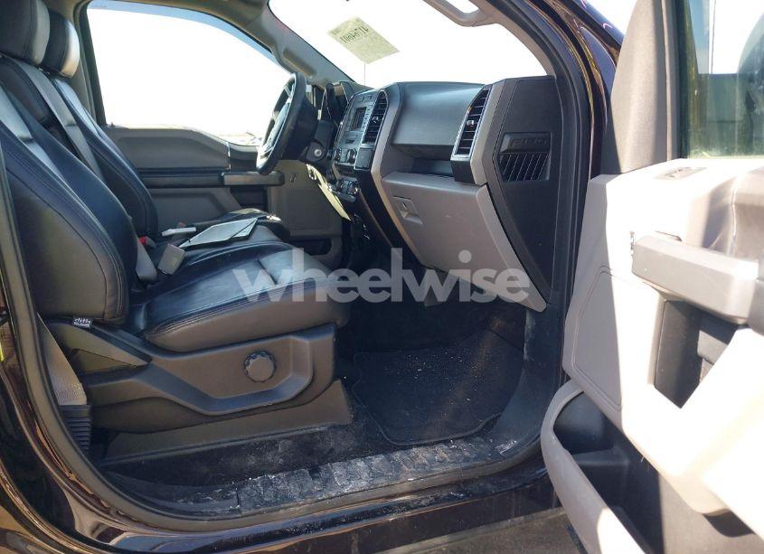 Photo 5 of 2018 Ford F-150 XLT (VIN 1FTEW1E59JFC06429)