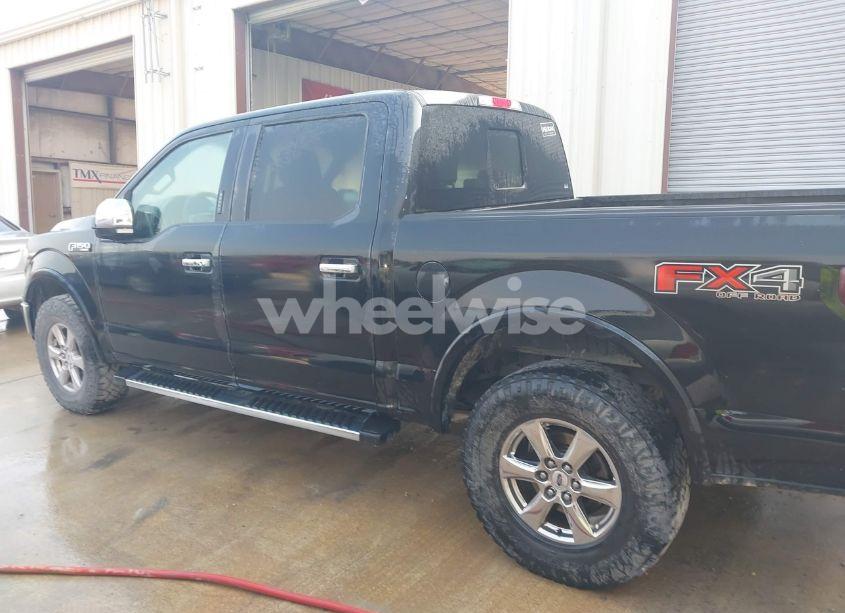 Photo 14 of 2018 Ford F-150 LARIAT (VIN 1FTEW1E59JKC94115)