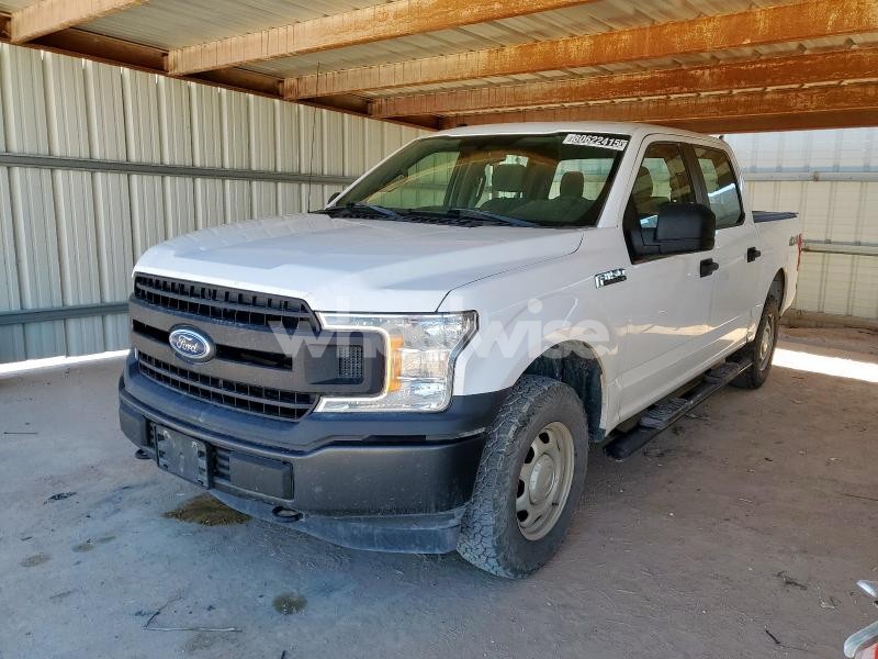 Photo 6 of 2018 FORD F150 SUPERCREW (VIN 1FTEW1E59JKE93844)