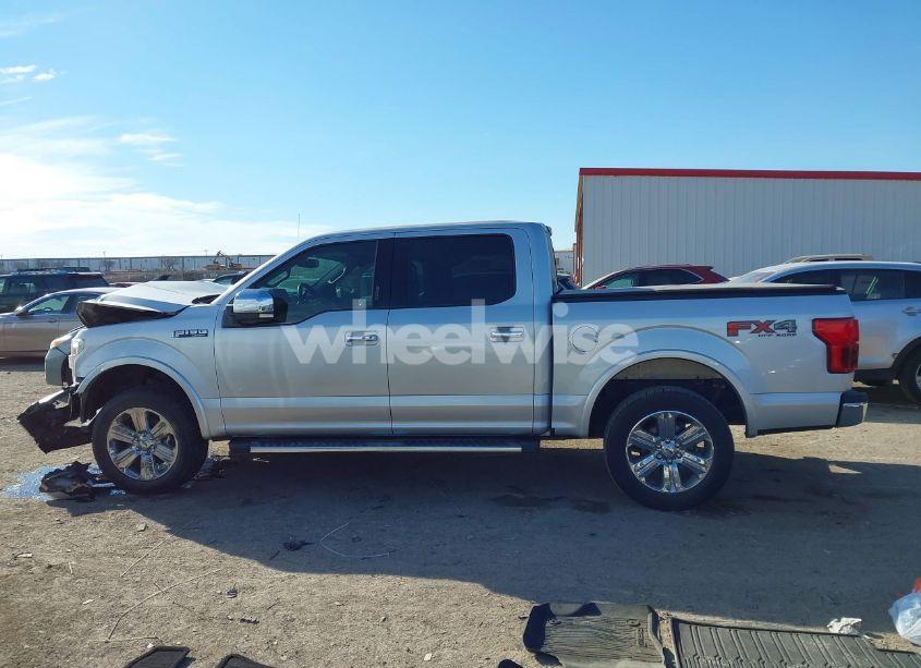 Photo 14 of 2019 Ford F-150 LARIAT (VIN 1FTEW1E59KKD96578)