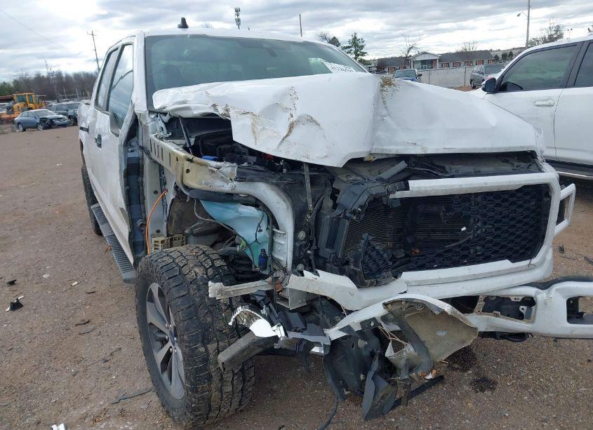 2020 Ford F-150 XL (VIN 1FTEW1E59LKF24240) main photo