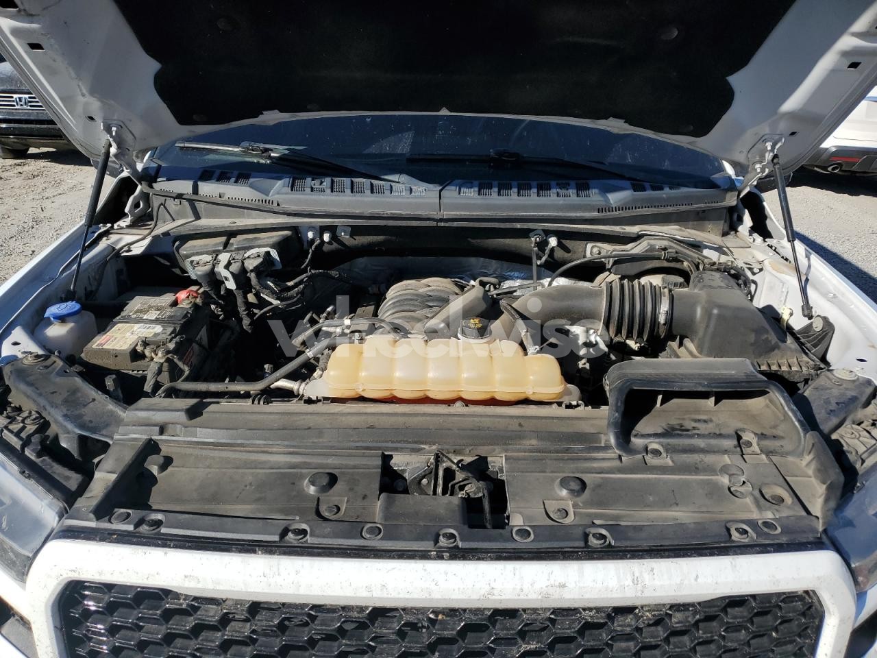 Photo 11 of 2018 FORD F150 SUPERCREW (VIN 1FTEW1E5XJFC50407)