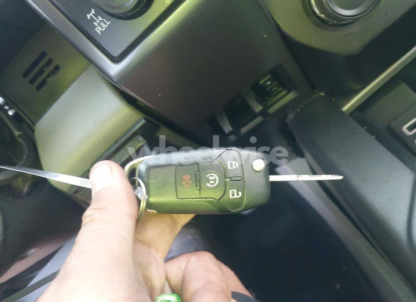 Photo 11 of 2018 Ford F-150 XLT (VIN 1FTEW1E5XJFE57816)