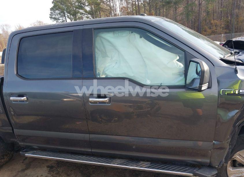 Photo 13 of 2018 Ford F-150 XLT (VIN 1FTEW1E5XJFE57816)