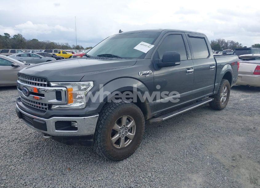 Photo 2 of 2018 Ford F-150 XLT (VIN 1FTEW1E5XJFE72865)