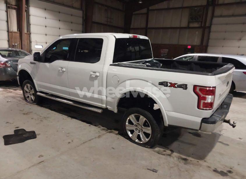 Photo 3 of 2019 Ford F-150 LARIAT (VIN 1FTEW1E5XKFA91860)