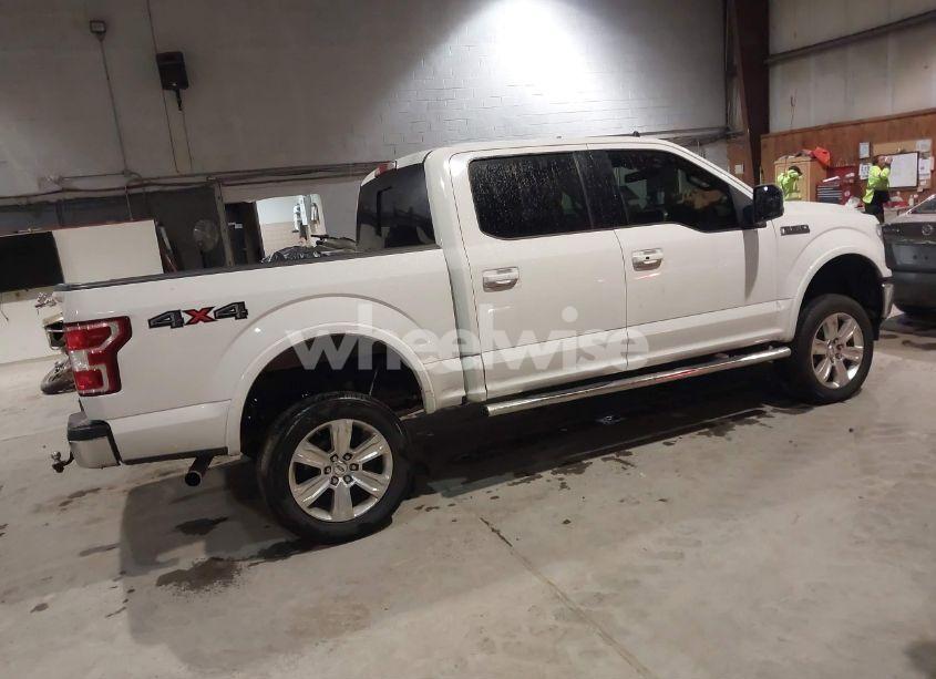 Photo 4 of 2019 Ford F-150 LARIAT (VIN 1FTEW1E5XKFA91860)