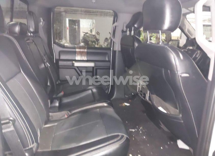 Photo 8 of 2019 Ford F-150 LARIAT (VIN 1FTEW1E5XKFA91860)