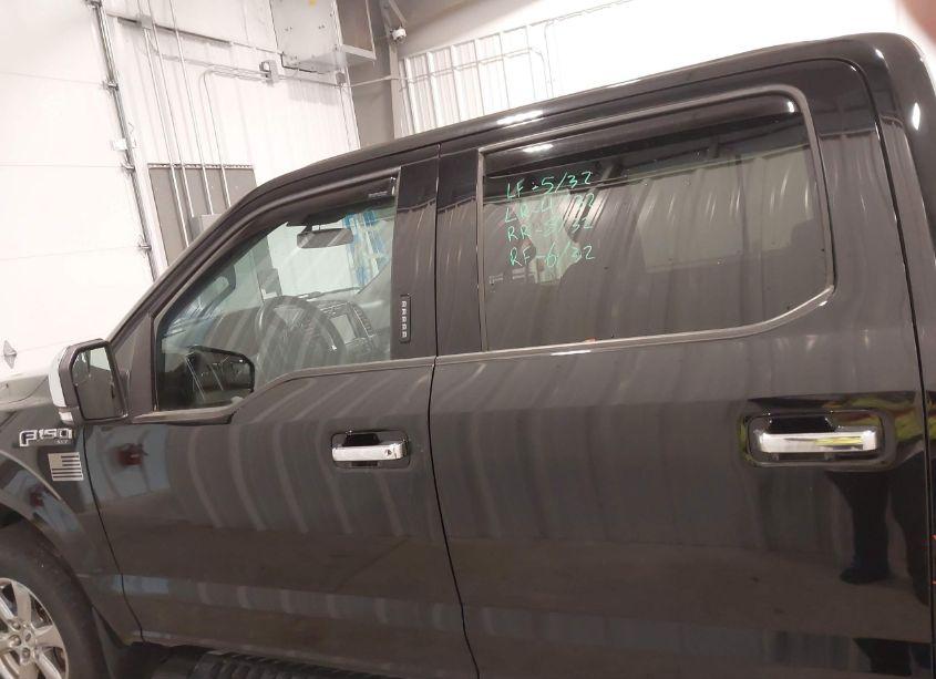 Photo 15 of 2019 Ford F-150 XLT (VIN 1FTEW1E5XKFC92528)