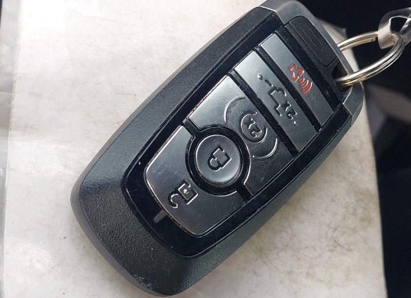 Photo 11 of 2019 Ford F-150 LARIAT (VIN 1FTEW1E5XKFD25401)