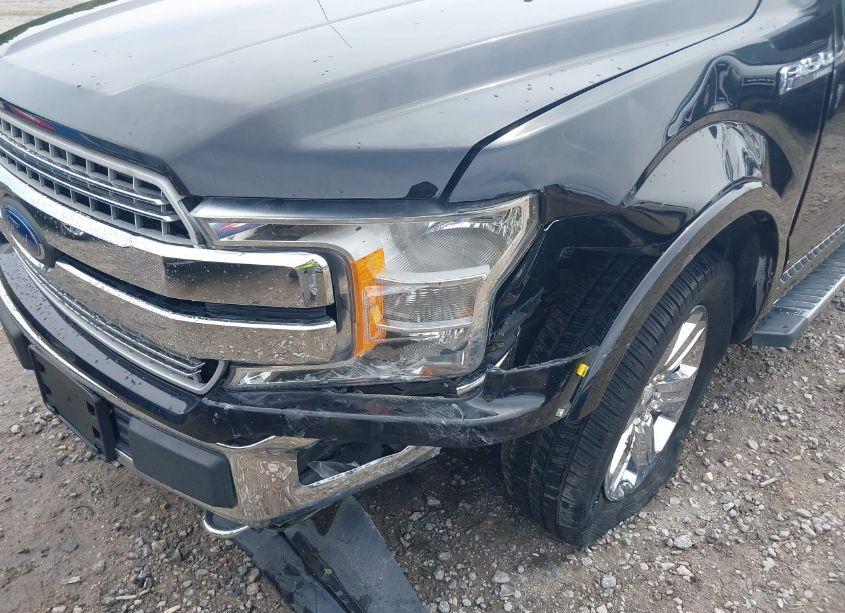 Photo 6 of 2019 Ford F-150 LARIAT (VIN 1FTEW1E5XKFD25401)