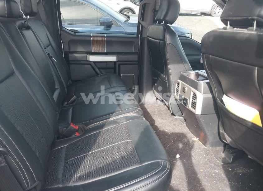 Photo 8 of 2019 Ford F-150 LARIAT (VIN 1FTEW1E5XKKD48460)