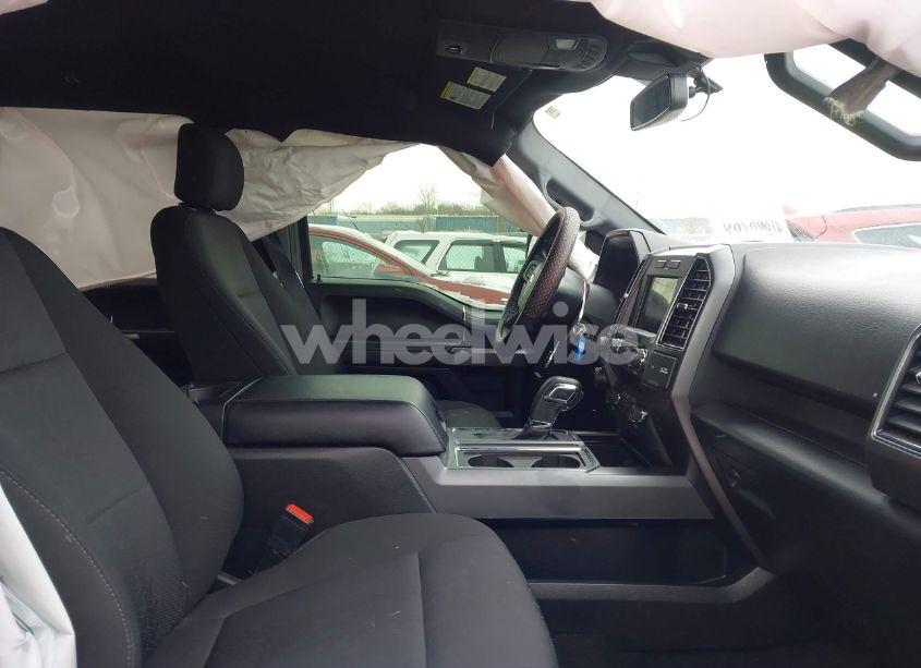 Photo 5 of 2019 Ford F-150 XLT (VIN 1FTEW1E5XKKE31385)