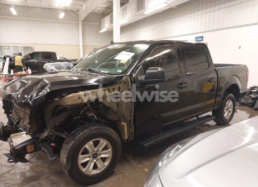 Photo 2 of 2020 Ford F-150 XLT (VIN 1FTEW1E5XLFA21292)