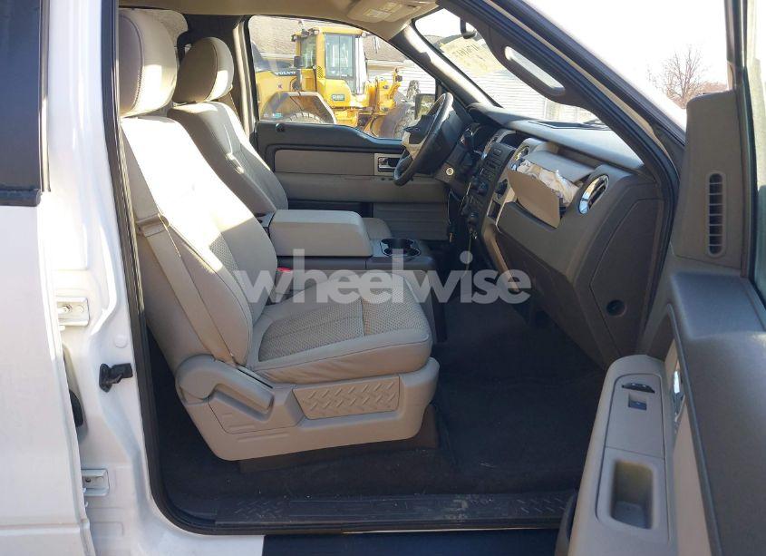 Photo 5 of 2010 Ford F-150 XL/XLT (VIN 1FTEW1E81AFD75435)