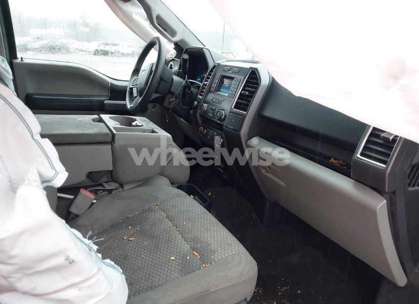 Photo 5 of 2016 Ford F-150 XLT (VIN 1FTEW1E81GFC59306)