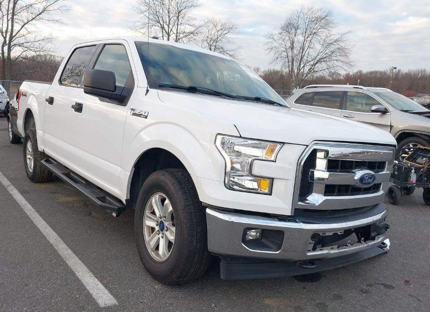 2017 Ford F-150 XLT (VIN 1FTEW1E81HFB34422) main photo