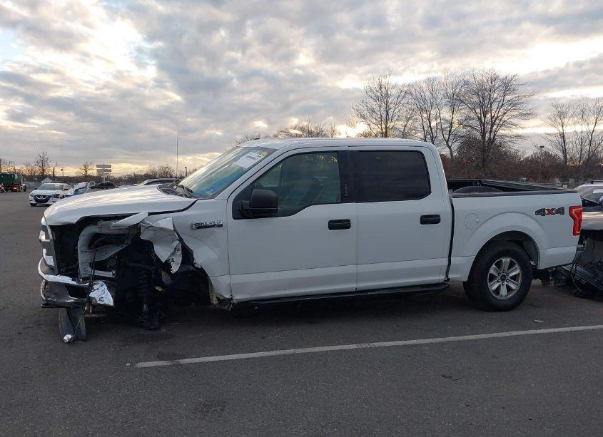 Photo 14 of 2017 Ford F-150 XLT (VIN 1FTEW1E81HFB34422)