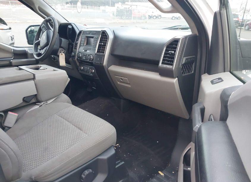 Photo 5 of 2017 Ford F-150 XLT (VIN 1FTEW1E81HFB34422)