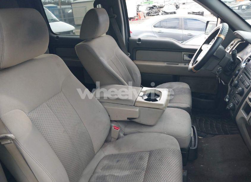 Photo 5 of 2010 Ford F-150 XL/XLT (VIN 1FTEW1E84AFB02425)