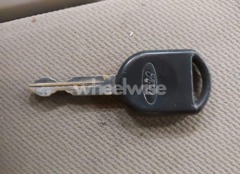 Photo 11 of 2010 Ford F-150 XL/XLT (VIN 1FTEW1E85AFA30117)