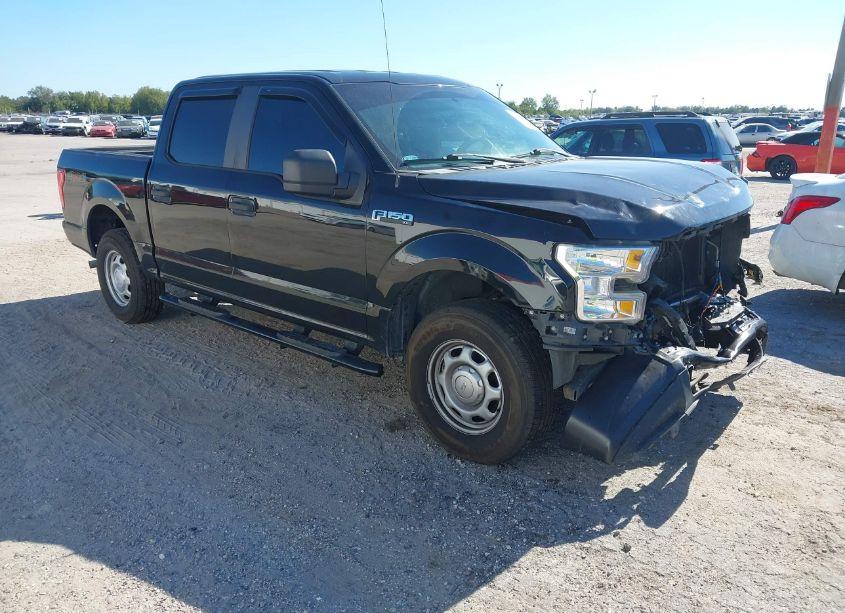 2017 Ford F-150 XL (VIN 1FTEW1E85HKE40319) main photo