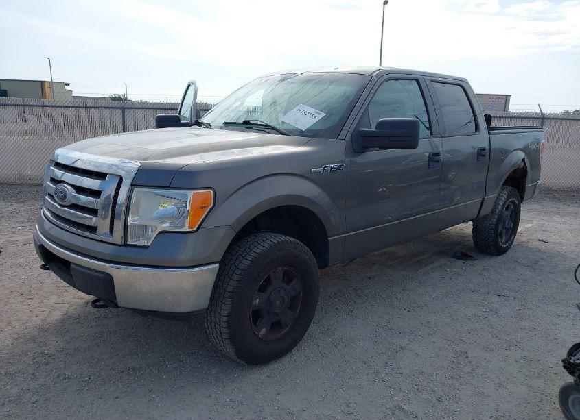 Photo 2 of 2010 Ford F-150 XL/XLT (VIN 1FTEW1E87AFB31174)