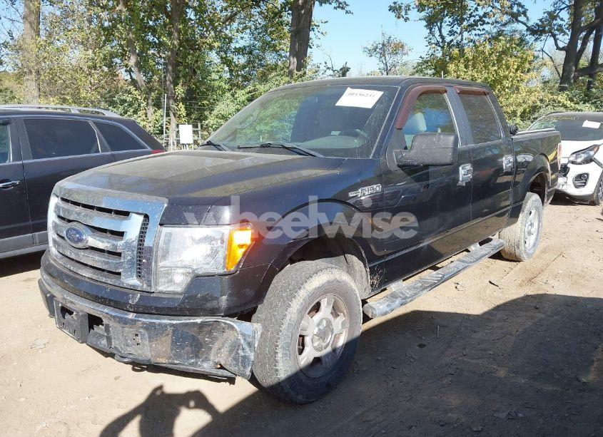 Photo 2 of 2010 Ford F-150 XLT (VIN 1FTEW1E89AFA19296)
