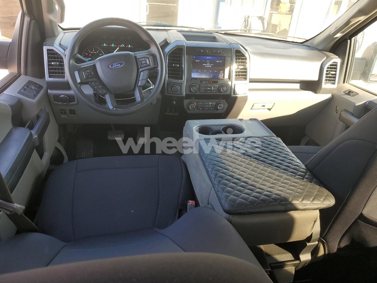 Photo 8 of 2020 FORD F150 SUPERCREW (VIN 1FTEW1EB1LFB38524)