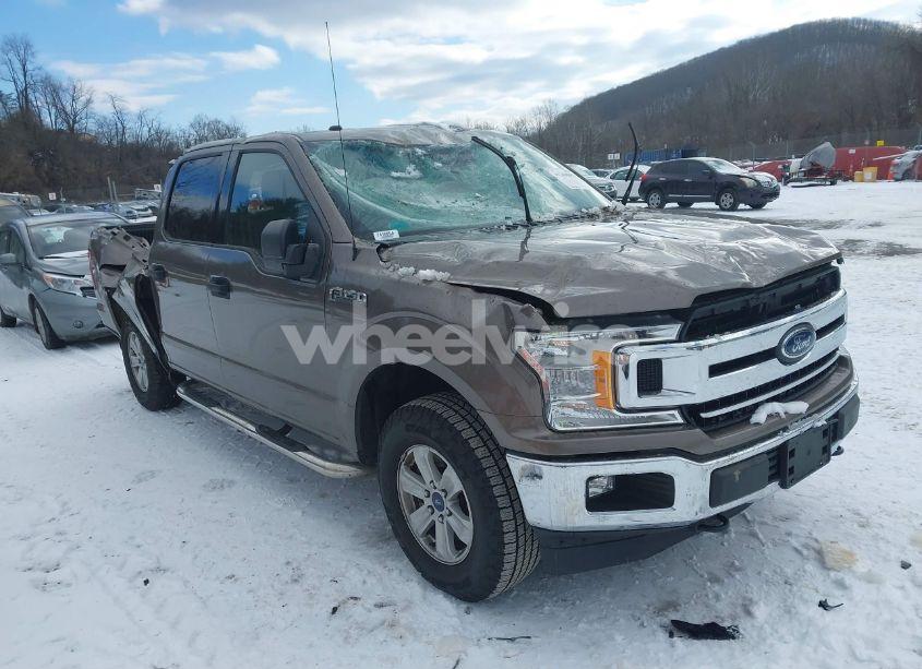 2018 Ford F-150 XLT (VIN 1FTEW1EB6JFC63953) main photo