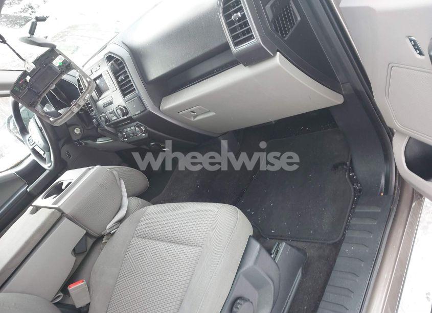 Photo 5 of 2018 Ford F-150 XLT (VIN 1FTEW1EB6JFC63953)