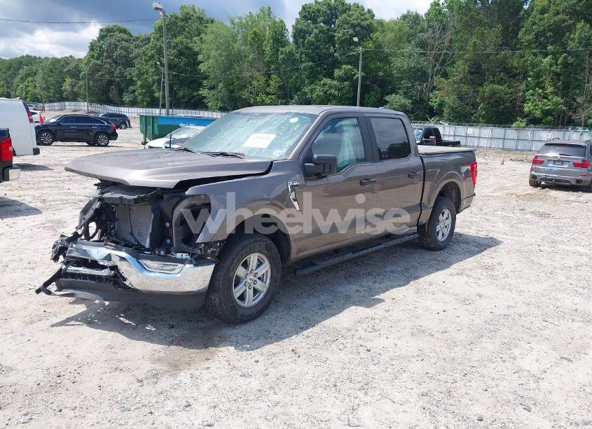 Photo 2 of 2022 Ford F-150 XLT (VIN 1FTEW1EB9NFB50424)