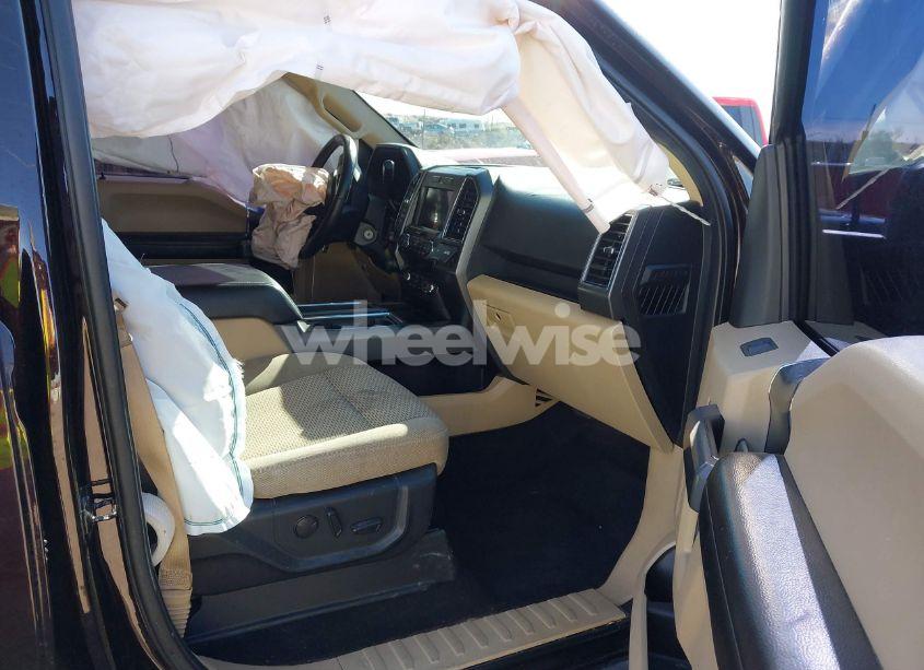 Photo 5 of 2019 Ford F-150 XLT (VIN 1FTEW1EBXKFA43975)