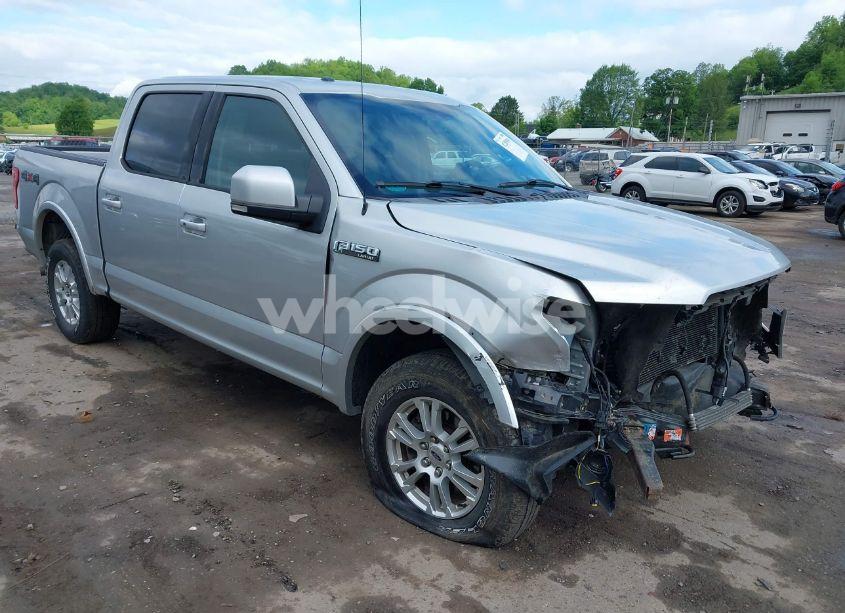 2015 Ford F-150 LARIAT (VIN 1FTEW1EF1FFD06332) main photo