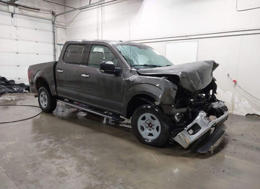 2016 Ford F-150 XLT (VIN 1FTEW1EF1GKD89866) main photo