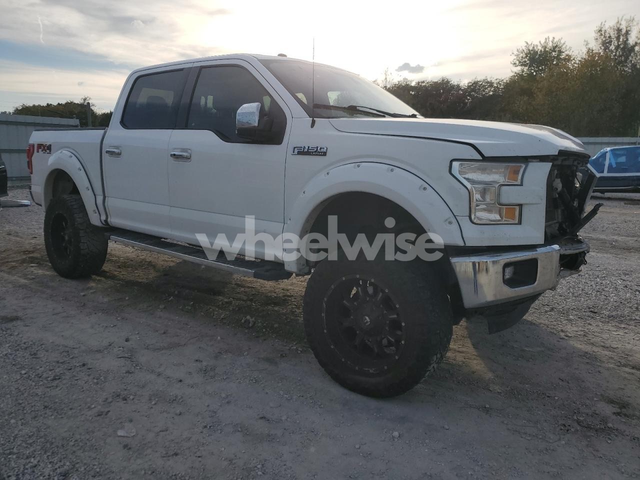 Photo 4 of 2017 FORD F150 SUPERCREW (VIN 1FTEW1EF1HKC60964)