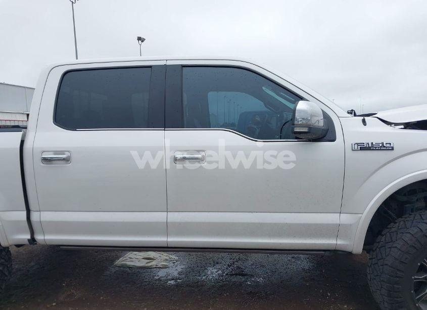 Photo 13 of 2016 Ford F-150 PLATINUM (VIN 1FTEW1EF2GFB25838)